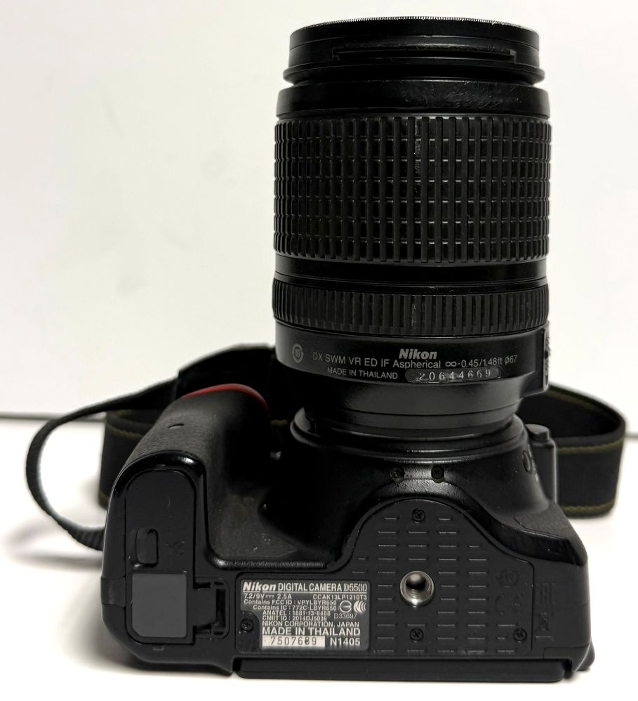 Nikon D5500 DSLR 24.2 MP Wi-Fi Camera Nikon 18-140mm Zoom Lens and UV 67mm Filter (USED) - Image 8
