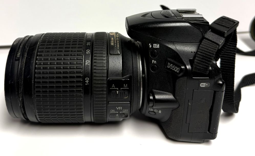 Nikon D5500 DSLR 24.2 MP Wi-Fi Camera Nikon 18-140mm Zoom Lens and UV 67mm Filter (USED) - Image 6