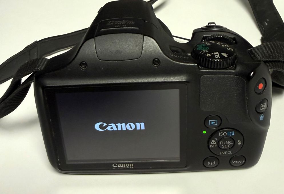 Canon PowerShot SX540 HS Wi-Fi DIdital Camera 20.3 MP 50x Optical Zoom (Lens Error) (USED) - Image 2