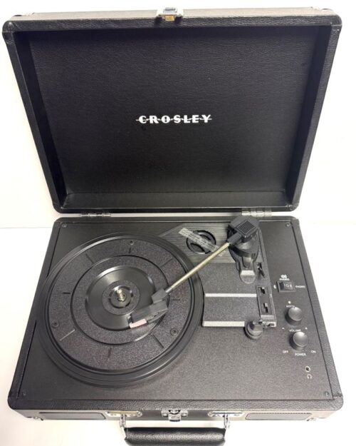 Crosley CR8005DP-BK1 Cruiser Plus Vintage 3-Speed Bluetooth in/Out Suitcase Portable Turntable (BLACK) (USED)